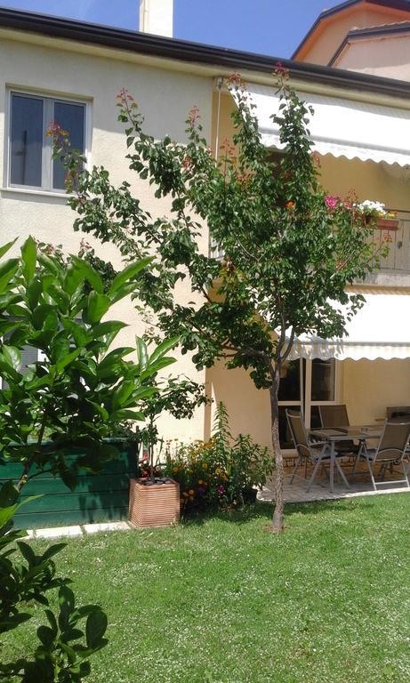 Apartment Laura Poreč Extérieur photo